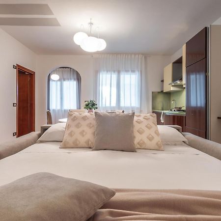 Bed&Breakfast Villa Flora Perugia Exteriör bild
