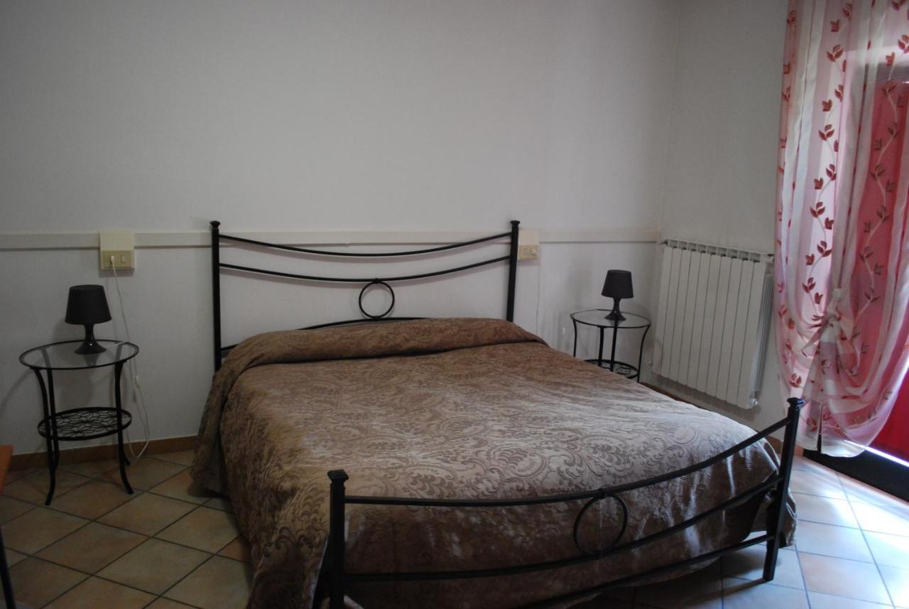 Bed&Breakfast Villa Flora Perugia Exteriör bild
